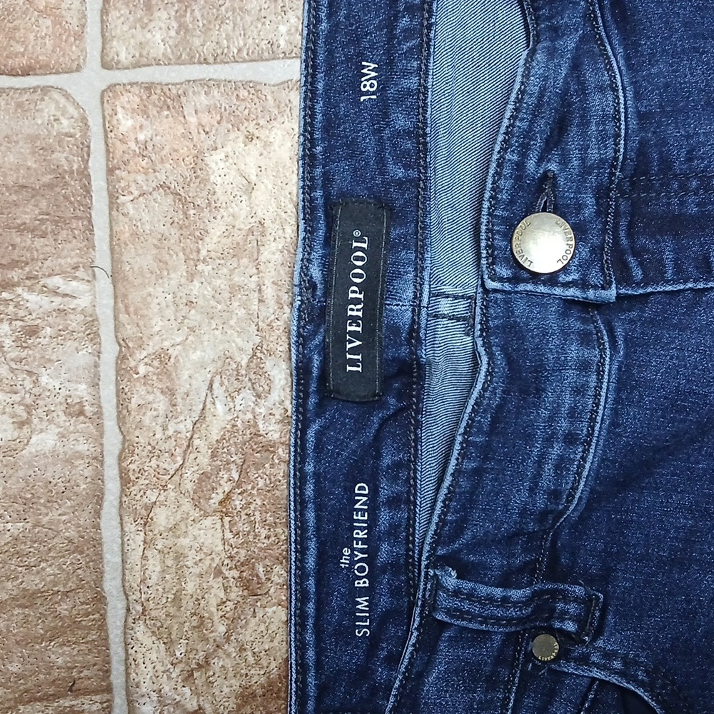 Liverpool Boyfriend Slim Dark Blue Distressed Jeans Size 18W - Picture 3 of 5